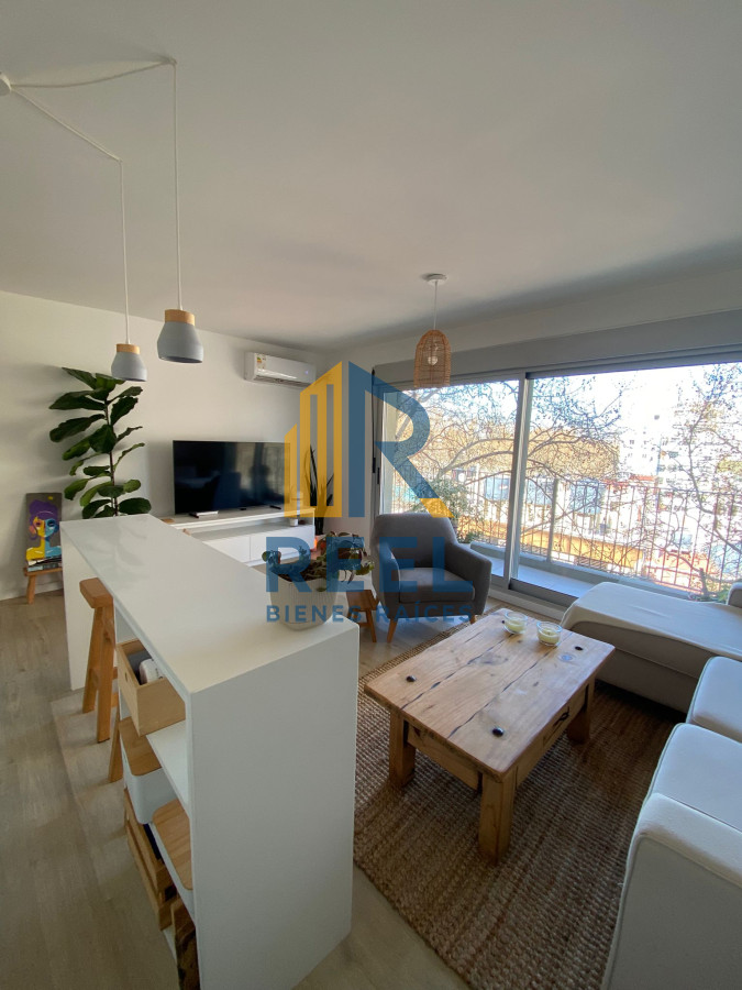 Apartamento ID.94 - Ap 2 dormitorios Rodo esq Acevedo Diaz Montevideo