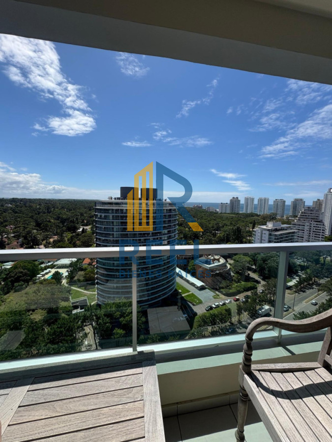 Apartamento ID.547 - Apartamento de Lujo 3 Dormitorios 3 baños piso alto vistas