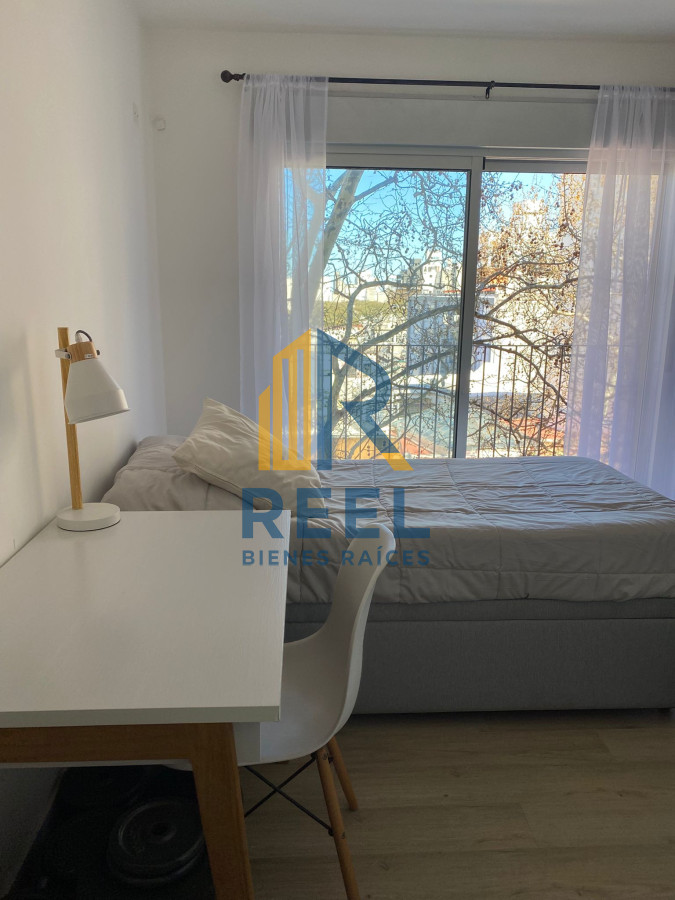 Apartamento ID.94 - Ap 2 dormitorios Rodo esq Acevedo Diaz Montevideo