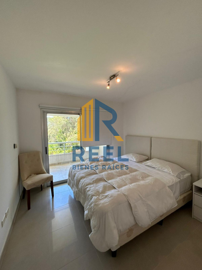 Apartamento ID.256 - Penthouse 22 Brava 2 dormitorios 2 baños gran terraza 100m2