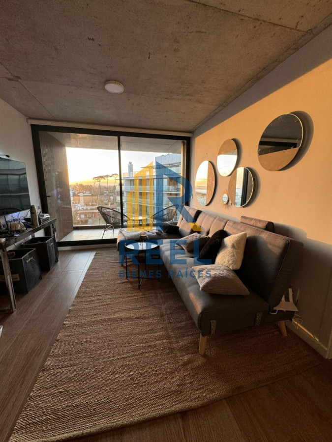 Apartamento ID.239 - Apartamento Primera Linea Frente a Mansa 1 Dormitorio Bajos Gastos 