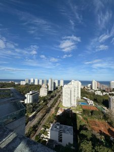 Apartamento de 2 dormitorios con excelentes vistas y amenities