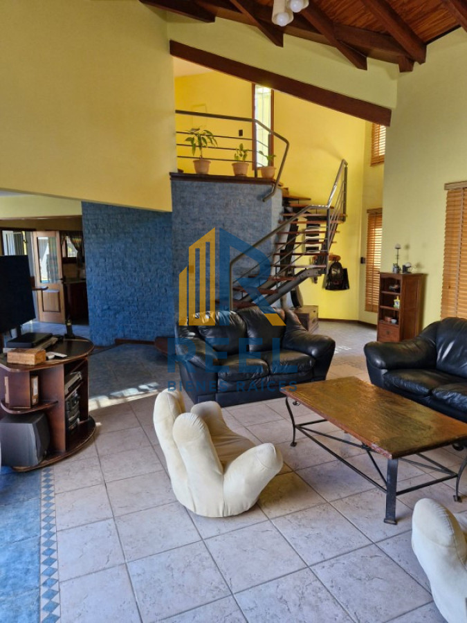 Casa ID.172 - Casa de lujo en Centro Paysandu Vendedor!!!