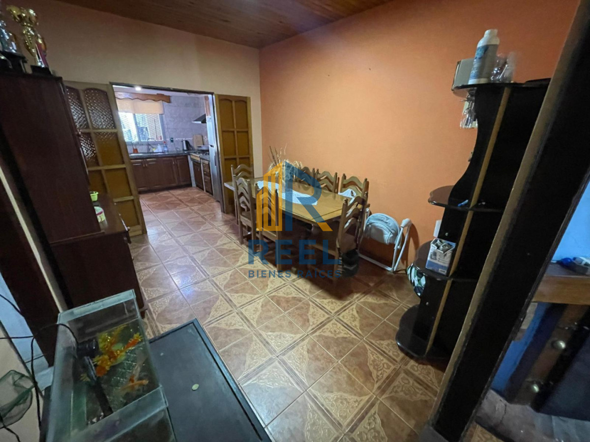 Casa ID.528 - Casa 5 dormitorios 2 baños