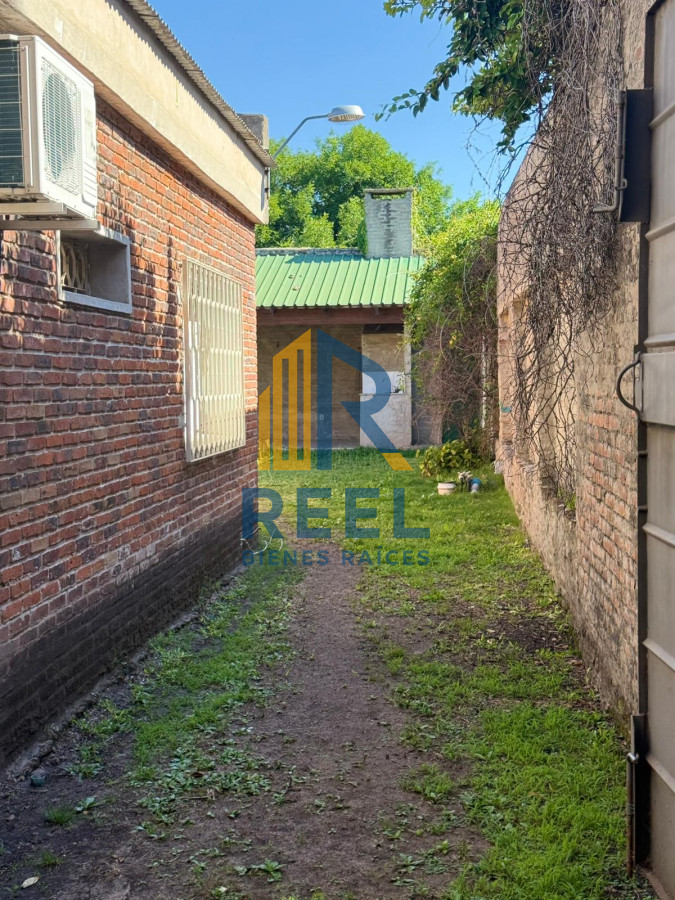 Casa ID.220 - Casa 4 dormitorios 3 baños Paysandu centro