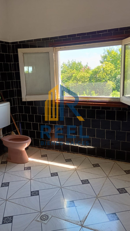 Casa ID.167 - Chalet de 300m2 con terreno de 2020m2 en 18 Julio Paso de los Toros