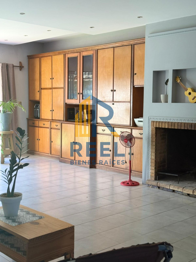 Casa ID.220 - Casa 4 dormitorios 3 baños Paysandu centro