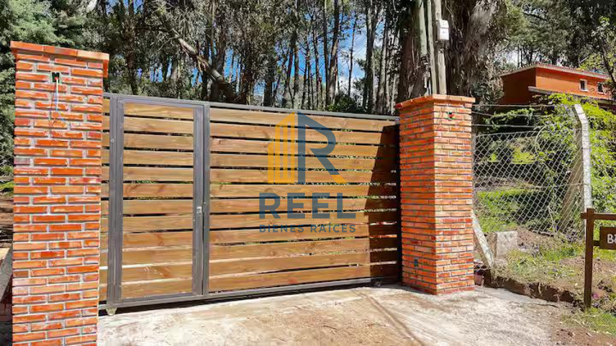 Casa ID.215 - Chalet en Tenis Ranch en Alquiler Anual 3200 usd 