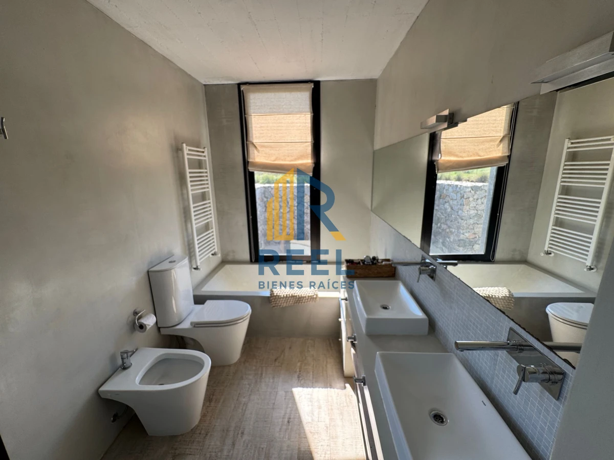 Casa ID.218 - 🏡 Propiedad Exclusiva en Carmelo Golf & Resort