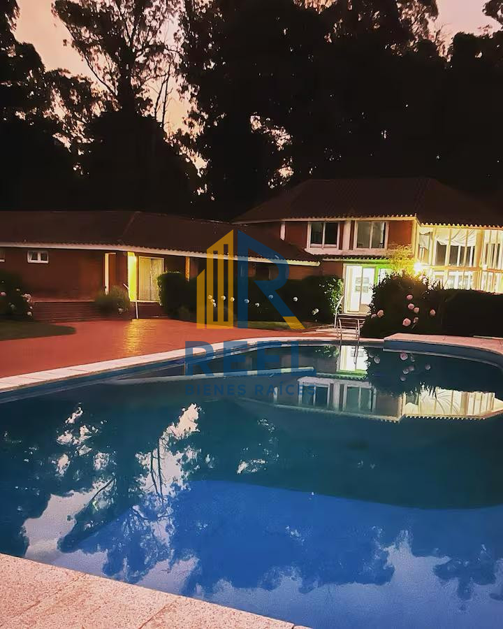 Casa ID.215 - Chalet en Tenis Ranch en Alquiler Anual 3200 usd 