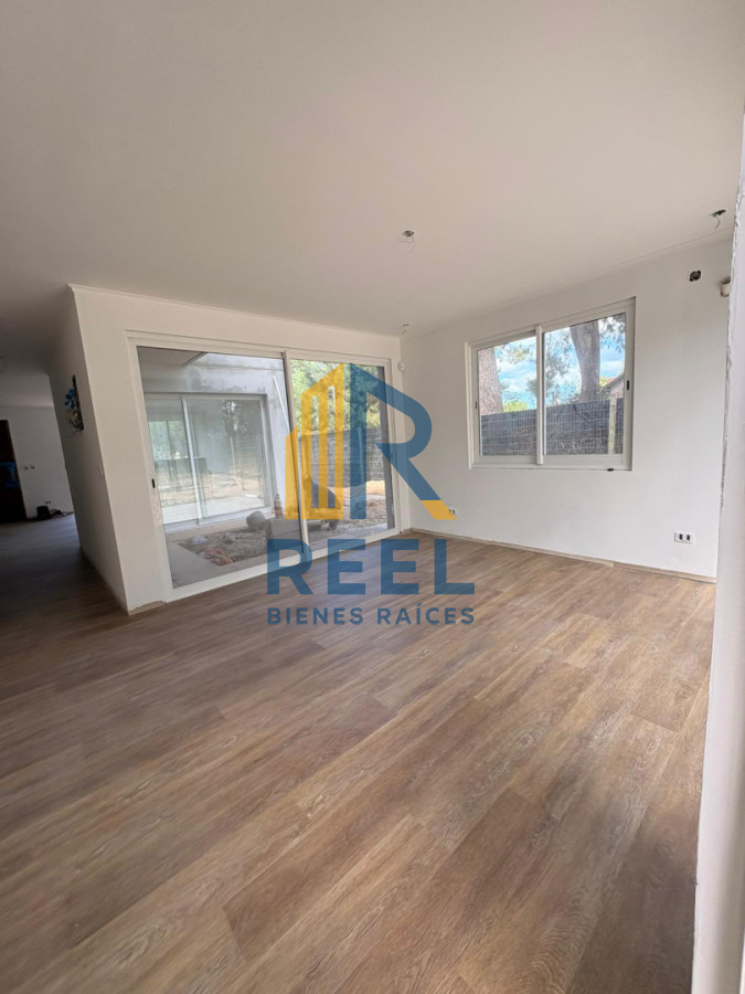 Casa ID.257 - Casa a Estrenar Jardines de Cordoba sobre Avenida 3 Dorimtorios