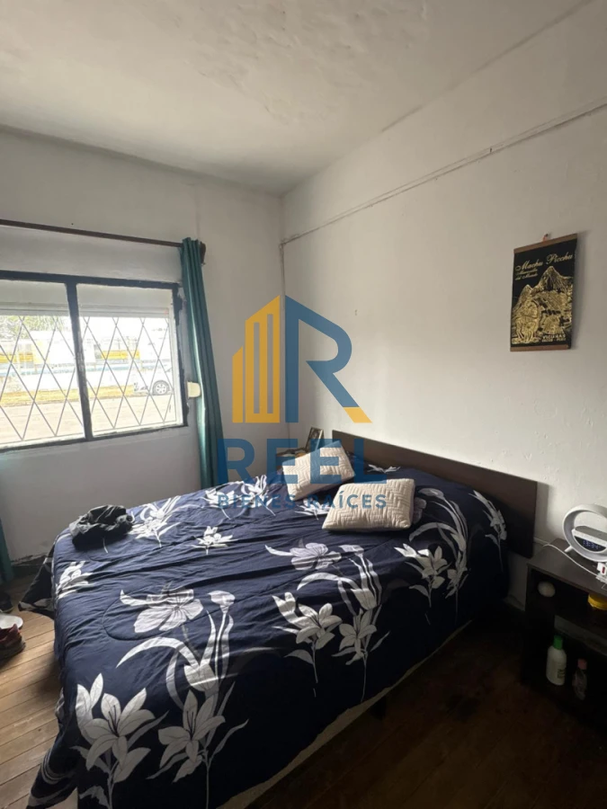 Casa ID.554 - Casa en Venta paso de los toros Frente Plaza de Deportes