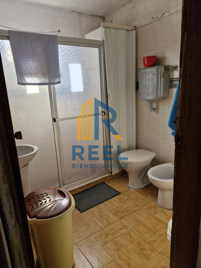 Casa ID.182 - casa 3 dormitorio 1 baño y apartamento en frente