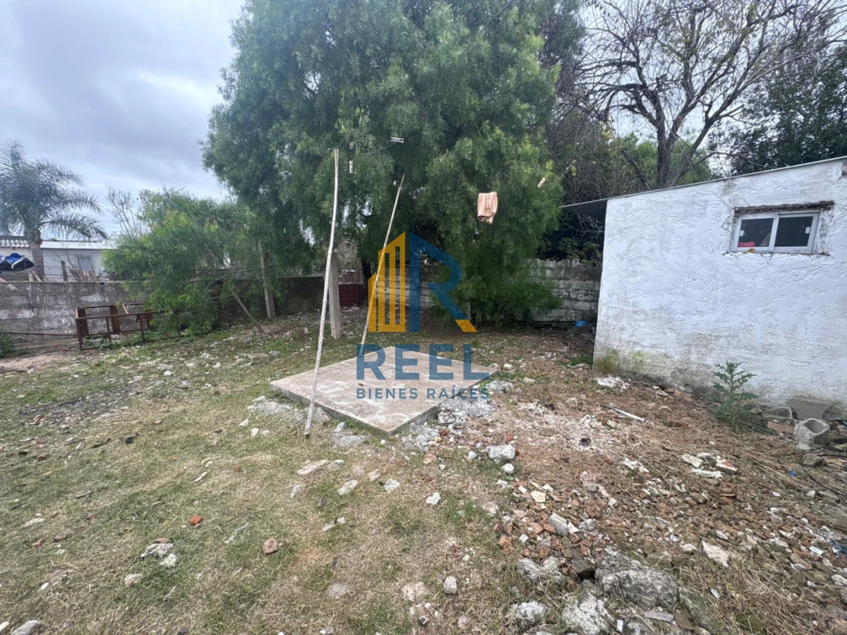 Casa ID.554 - Casa en Venta paso de los toros Frente Plaza de Deportes