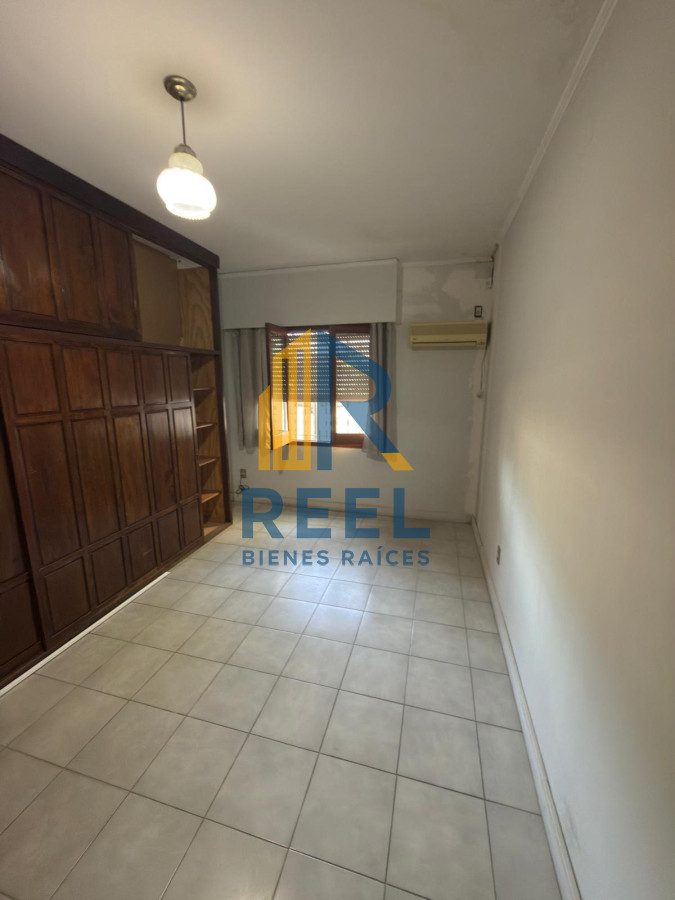 Casa ID.220 - Casa 4 dormitorios 3 baños Paysandu centro