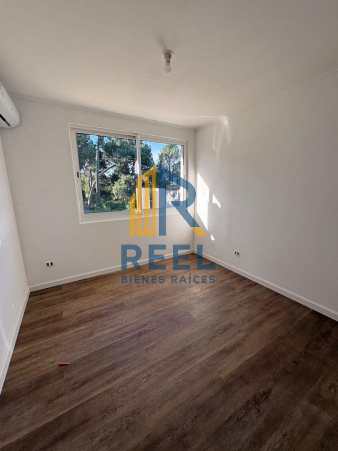 Casa ID.257 - Casa a Estrenar Jardines de Cordoba sobre Avenida 3 Dorimtorios