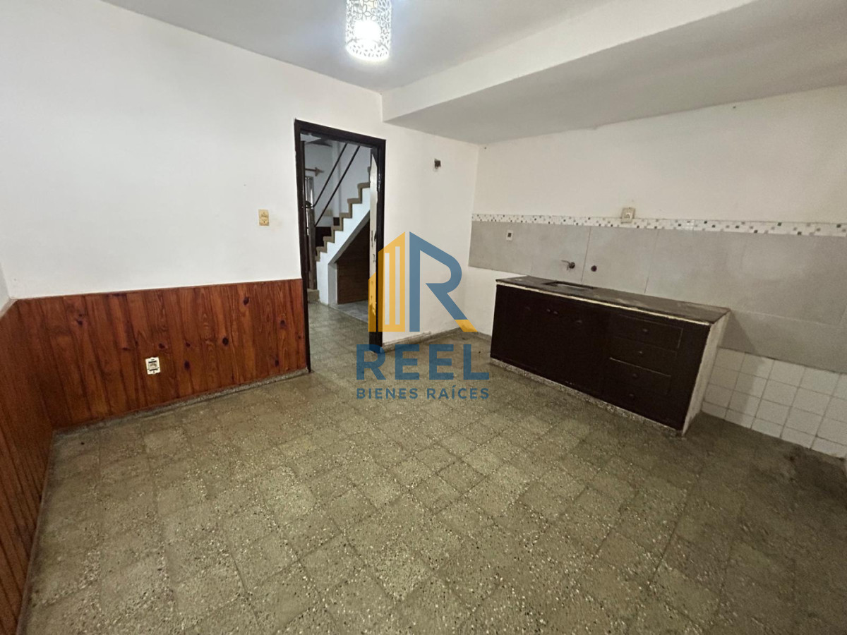 Casa ID.526 - Casa en barrio I32