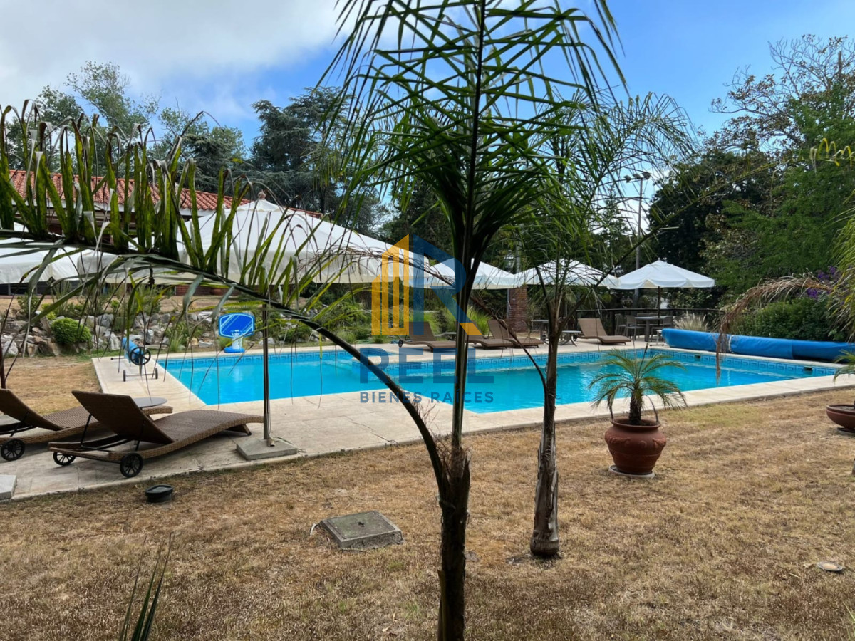 Casa ID.553 - Chacra en el Corazon de Solanas 707 m2 construidos 11.203 m2 de Terreno