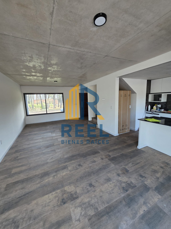 Casa ID.251 - Casa a estrenar 3 Dorimtorios 100mt Mar 40 playa mansa