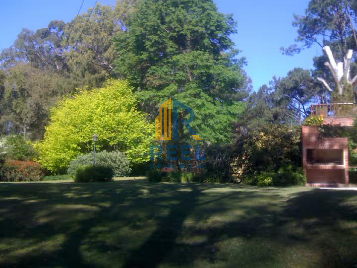 Casa ID.215 - Chalet en Tenis Ranch en Alquiler Anual 3200 usd 