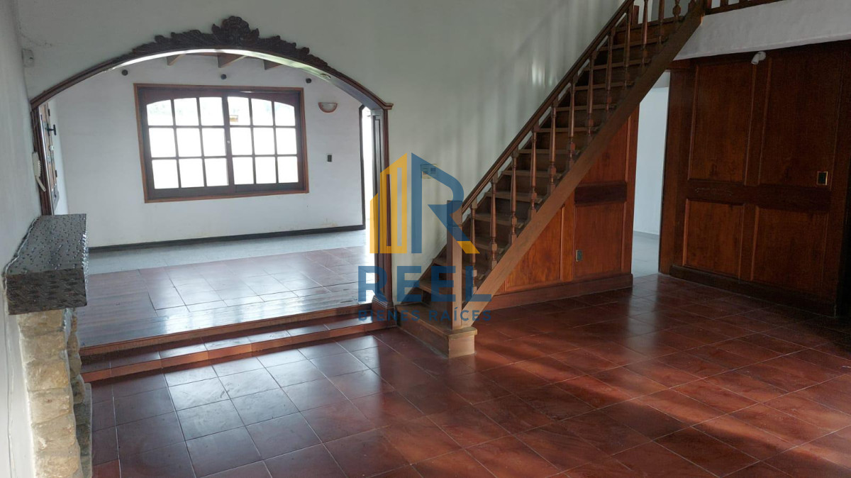 Casa ID.338 - Casa tipo Chalet frente al rio 