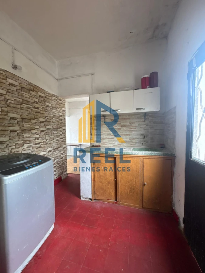 Casa ID.554 - Casa en Venta paso de los toros Frente Plaza de Deportes