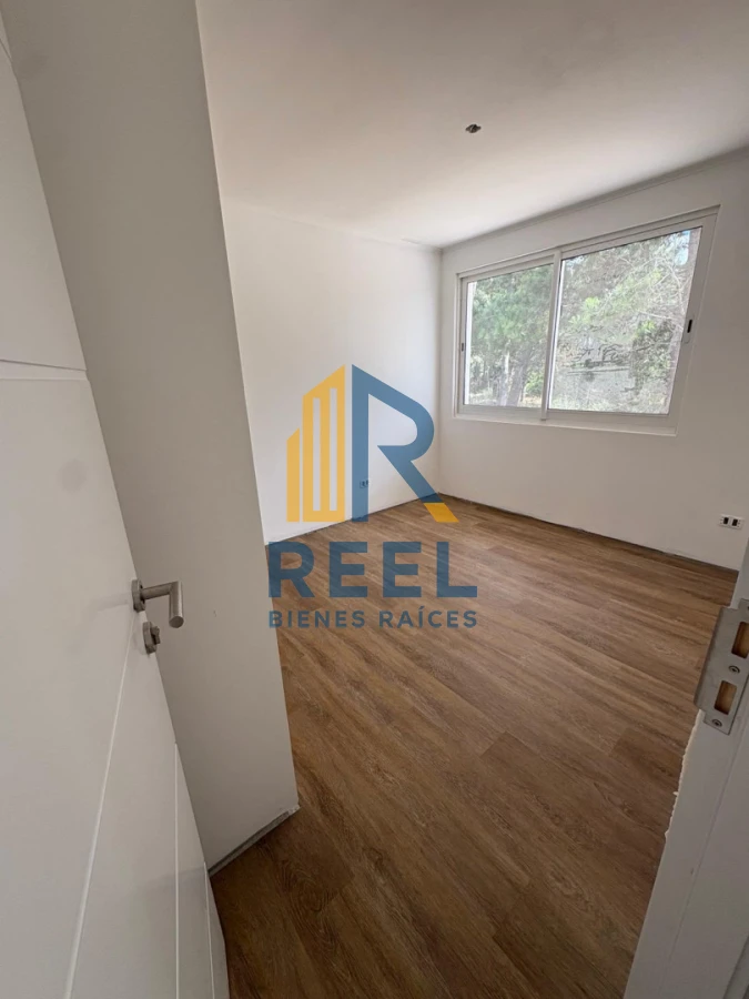 Casa ID.257 - Casa a Estrenar Jardines de Cordoba sobre Avenida 3 Dorimtorios