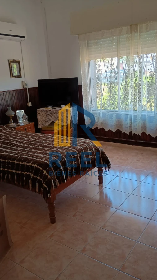 Casa ID.167 - Chalet de 300m2 con terreno de 2020m2 en 18 Julio Paso de los Toros