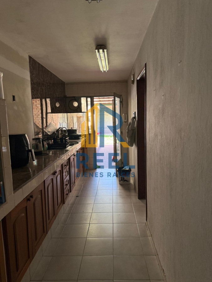 Casa ID.220 - Casa 4 dormitorios 3 baños Paysandu centro