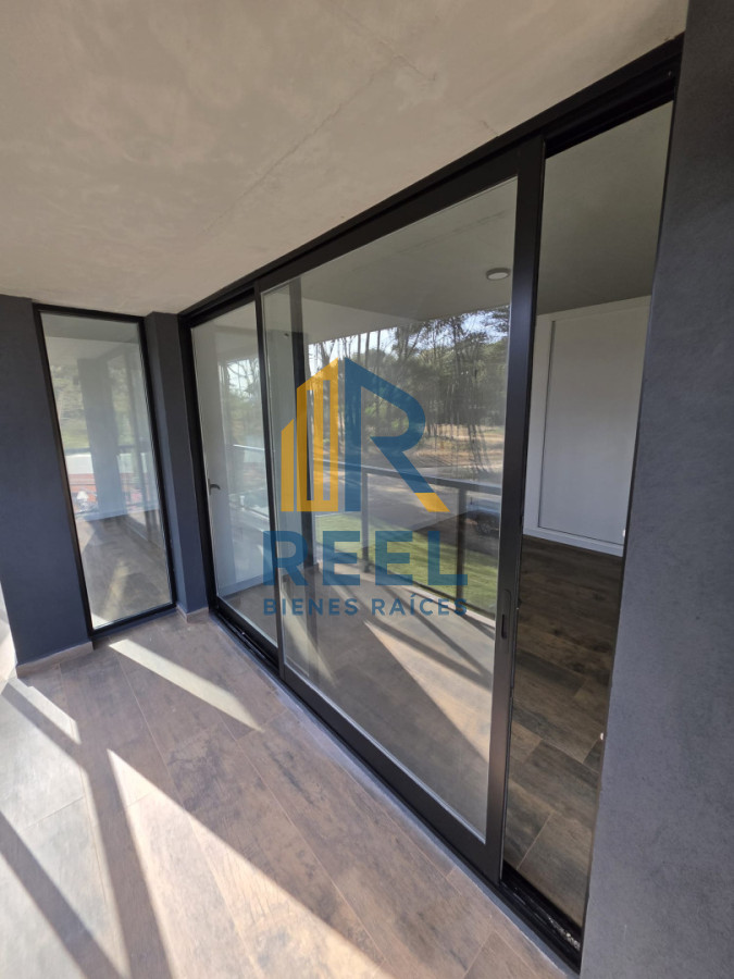 Casa ID.251 - Casa a estrenar 3 Dorimtorios 100mt Mar 40 playa mansa