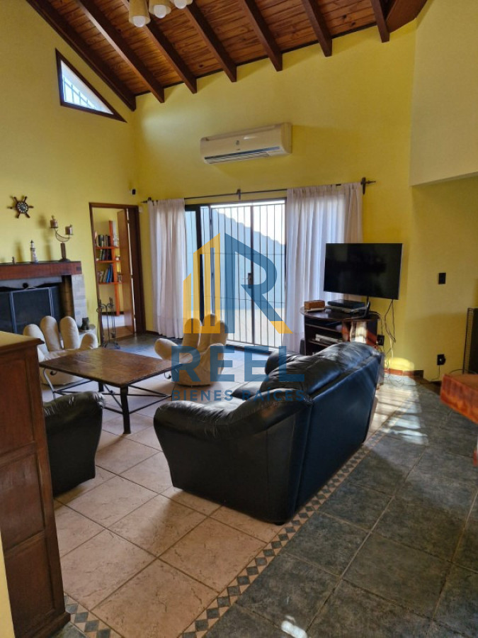 Casa ID.172 - Casa de lujo en Centro Paysandu Vendedor!!!