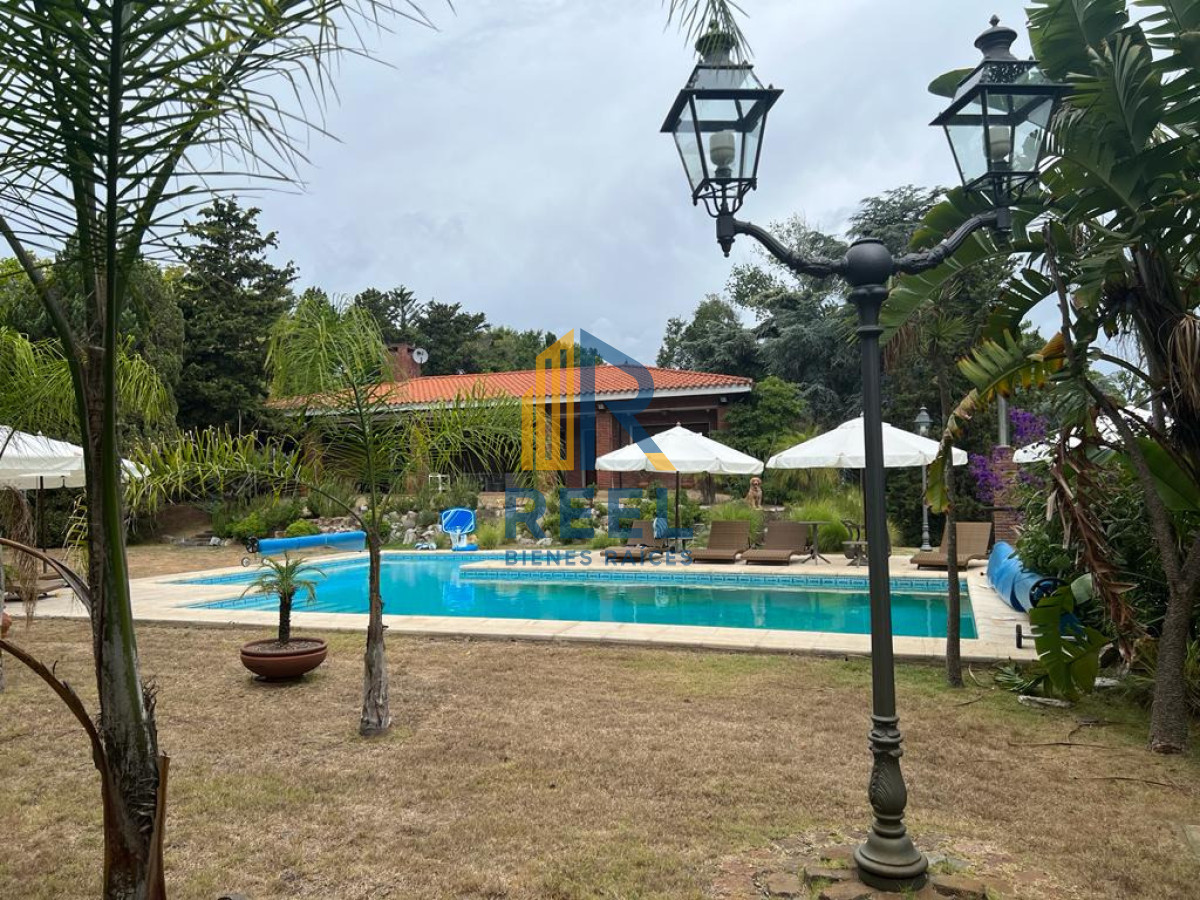 Casa ID.553 - Chacra en el Corazon de Solanas 707 m2 construidos 11.203 m2 de Terreno