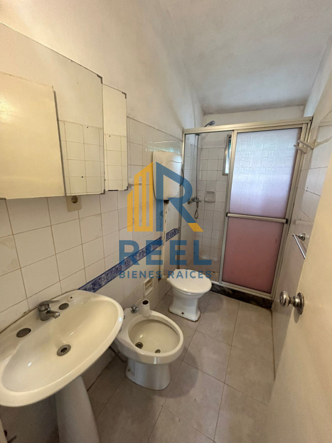 Casa ID.526 - Casa en barrio I32