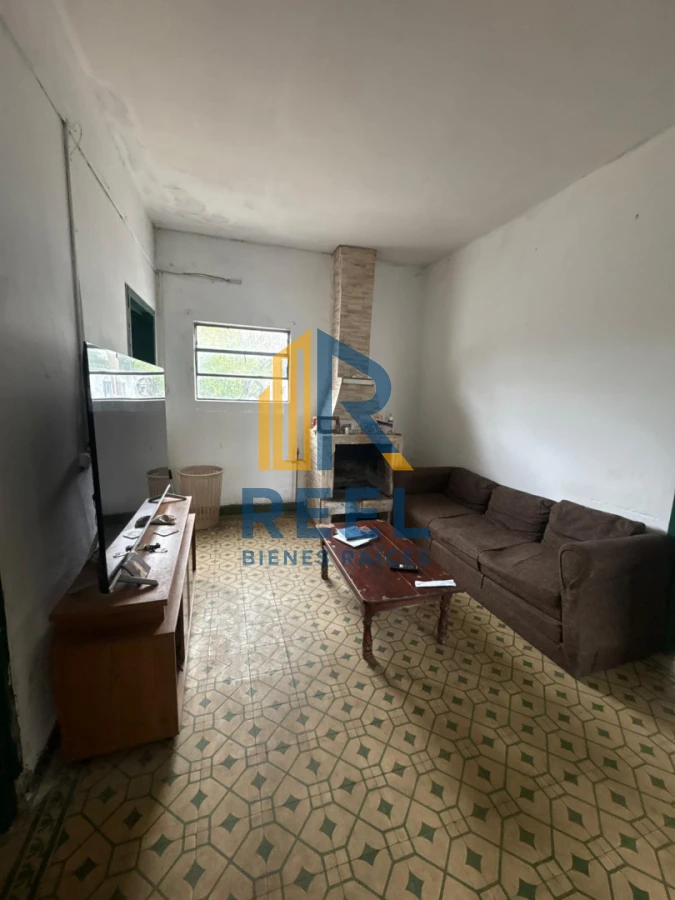 Casa ID.554 - Casa en Venta paso de los toros Frente Plaza de Deportes
