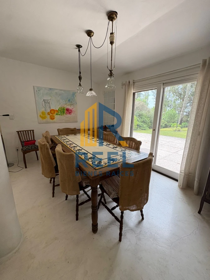 Casa ID.215 - Chalet en Tenis Ranch en Alquiler Anual 3500 usd 