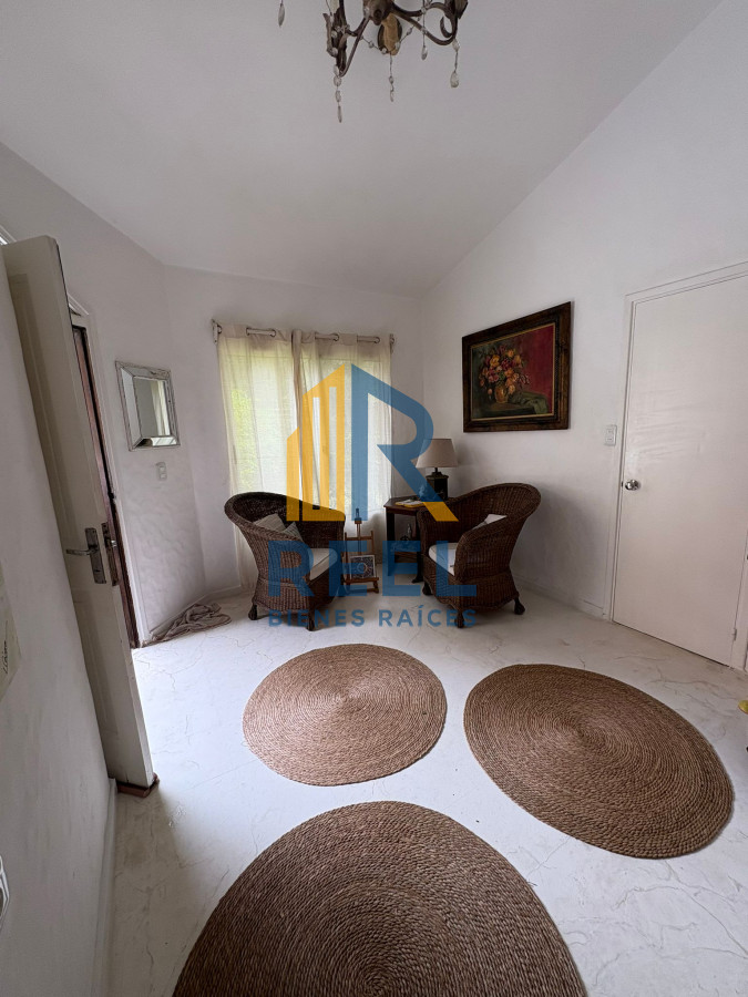 Casa ID.215 - Chalet en Tenis Ranch en Alquiler Anual 3200 usd 