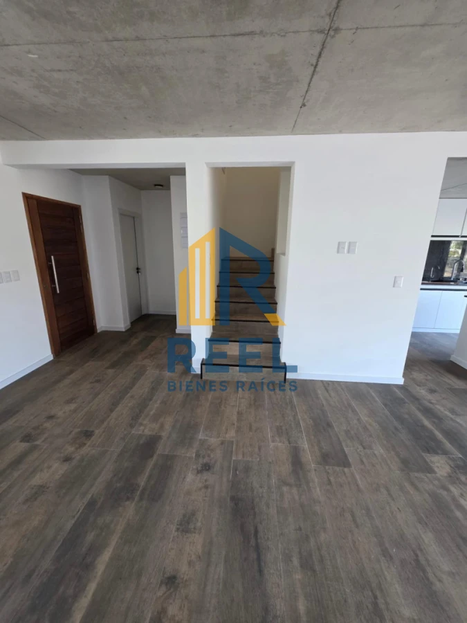 Casa ID.251 - Casa a estrenar 3 Dorimtorios 100mt Mar 40 playa mansa