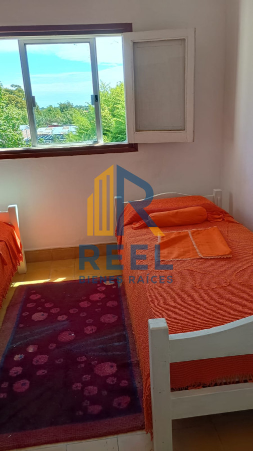 Casa ID.167 - Chalet de 300m2 con terreno de 2020m2 en 18 Julio Paso de los Toros