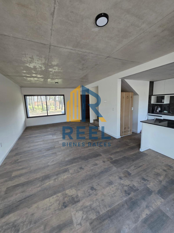 Casa ID.251 - Casa a estrenar 3 Dorimtorios 100mt Mar 40 playa mansa