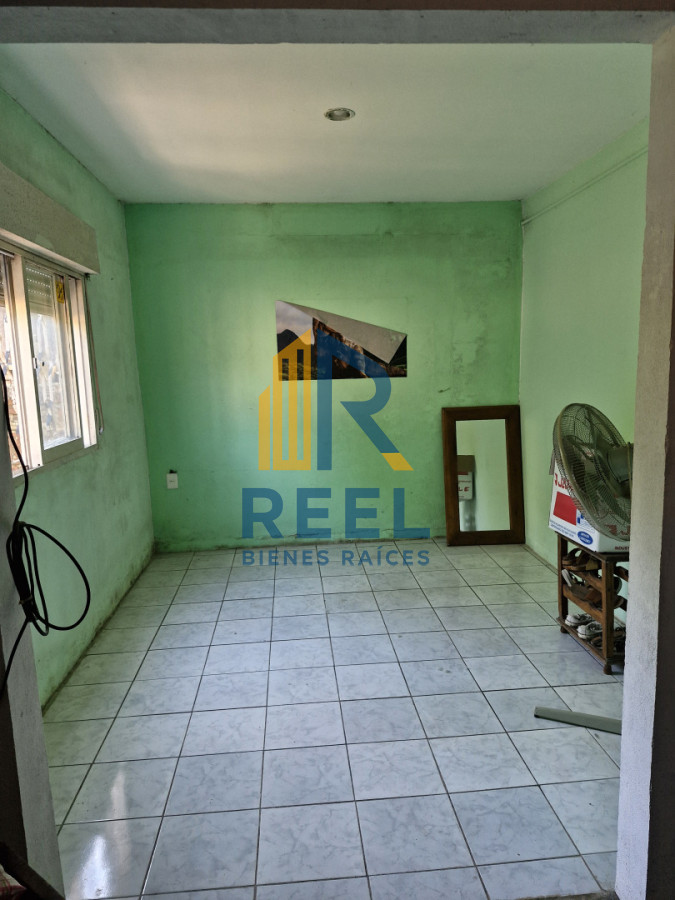 Casa ID.182 - casa 3 dormitorio 1 baño y apartamento en frente