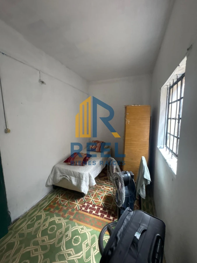 Casa ID.554 - Casa en Venta paso de los toros Frente Plaza de Deportes