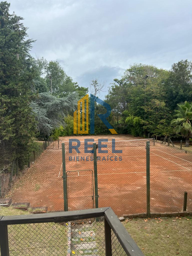 Casa ID.553 - Chacra en el Corazon de Solanas 707 m2 construidos 11.203 m2 de Terreno
