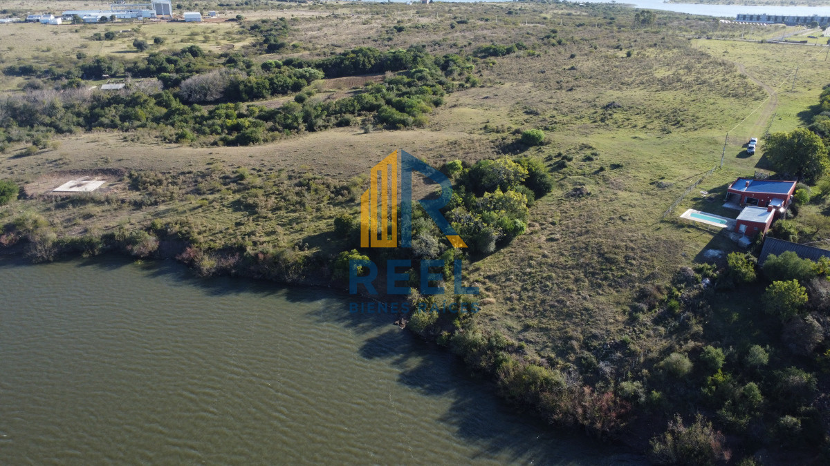 Chacra ID.8 - Chacra de 9,5 has frente al rio Negro ideal para Barrio Privado 