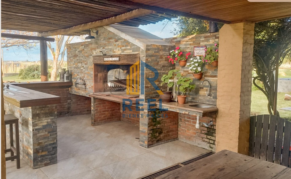 Chacra ID.139 - Chacra 24.779 m2 con Challet de 425m2 en Zona Residencial 