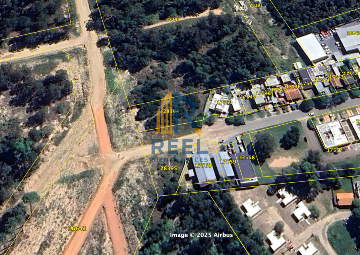 Terreno ID.180 - Esquina Continuacion Ventura Alegre 566 m2 50% FOS ANV PB+2