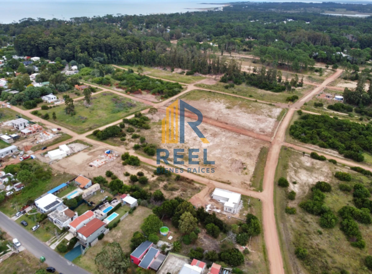 Terreno ID.216 - Terreno de 600m2 Financia Jardines de Pinares - Ultimo lote
