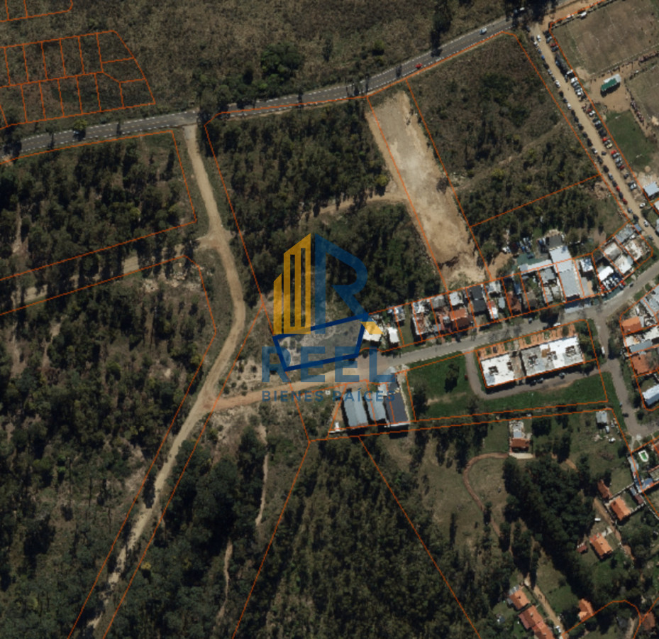 Terreno ID.181 - Terreno 1318 m2 Apto PB+4 FOT 250 ANV