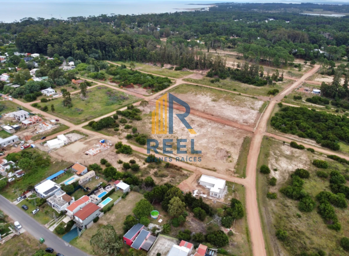 Terreno ID.202 - Terrenos Jardines de Pinares, Ultimos lotes apto PH 27 mansa