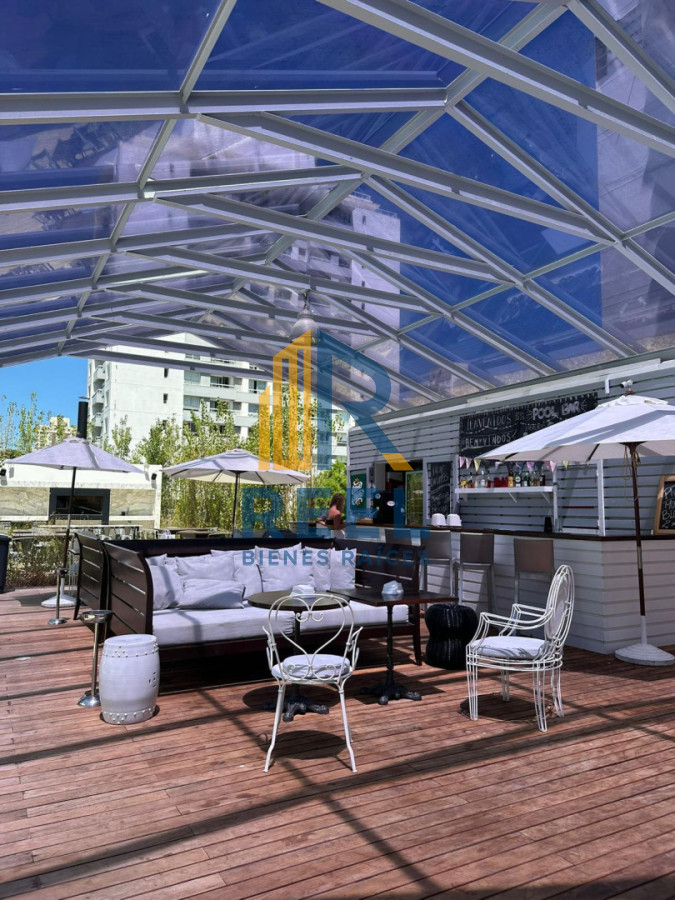 Apartamento ID.240 - 1 Dormitorio de lujo Frente Punta a Shopping servicio Playa