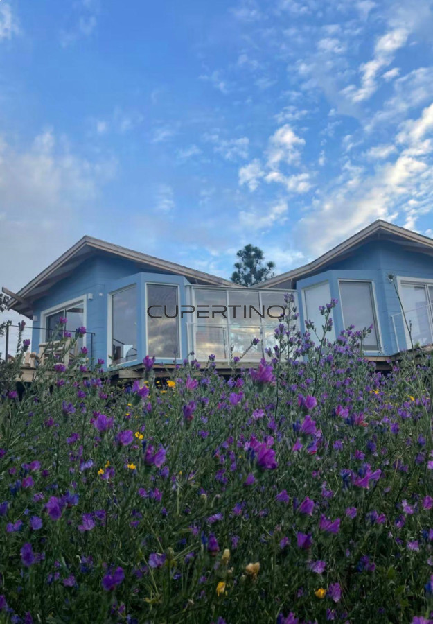 Hermosa casa 1 dormitorio  en entorno tranquilo en Piriapolis en terreno alto — foto 1